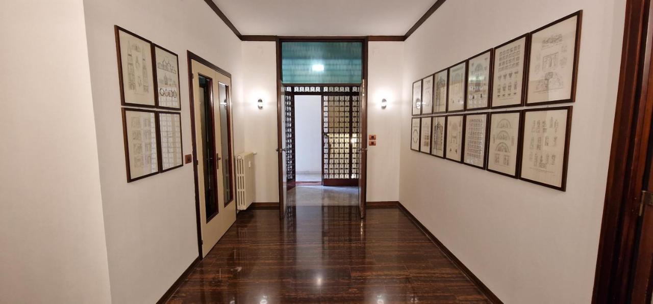 Forumguesthouse Verdi Centro Storico Parma Exterior foto